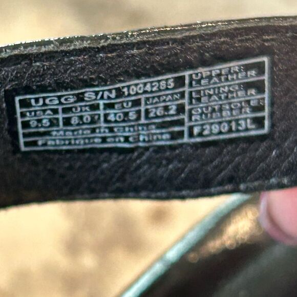 EUC UGG Wedge Sandal (size 9.5) - Picture 7 of 7